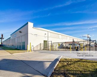Photo 2 of Extra Space Storage - 4222 South Pulaski Road, Chicago, IL