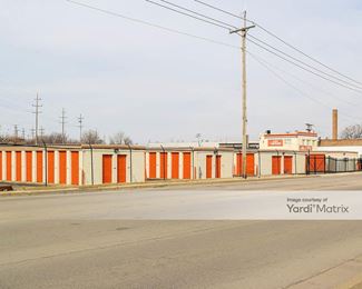 Photo 2 of Public Storage - 1700 North 5th Avenue, River Grove, IL