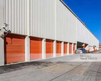 Photo 2 of Public Storage - 8790 West Golf Road, Des Plaines, IL