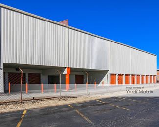 Photo 3 of Public Storage - 8790 West Golf Road, Des Plaines, IL
