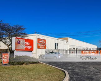 Photo 2 of Public Storage - 8625 Waukegan Road, Morton Grove, IL