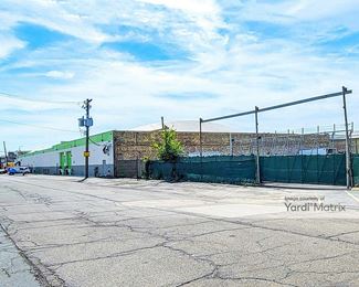 Photo 2 of Extra Space Storage - 4500 West Grand Avenue, Chicago, IL