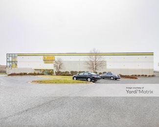Photo 3 of Safeguard Self Storage - 9800 South Harlem Avenue, Bridgeview, IL