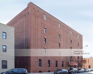 Photo 2 of Hyde Park Self Storage - 5155 South Cottage Grove Avenue, Chicago, IL