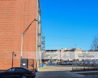 Photo 4 of Hyde Park Self Storage - 5155 South Cottage Grove Avenue, Chicago, IL