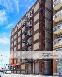 Photo 2 of Public Storage - 947 West Van Buren Street, Chicago, IL