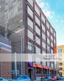 Photo 3 of Public Storage - 947 West Van Buren Street, Chicago, IL