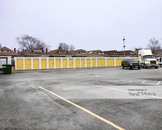 Photo 5 of U-Stor-It - 8737 South Ashland Avenue, Chicago, IL