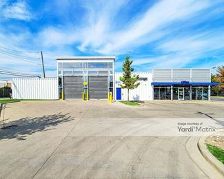 Photo 3 of Extra Space Storage - 1400 North Cicero Avenue, Chicago, IL