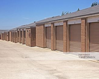 Photo 2 of U-Stor Self Storage - 3501 Block Drive, Irving, TX