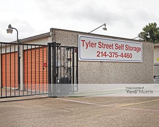Photo 2 of Storage Star - 3636 South Tyler Street, Dallas, TX