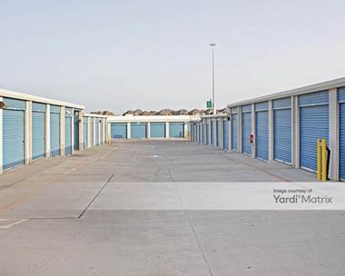 Storage Units for Rent available at 330 West Lyndon B Johnson Fwy, Irving, TX 75063