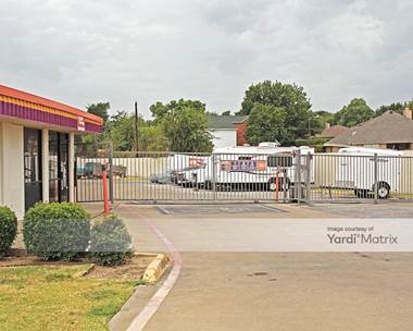 Storage Units for Rent available at 3501 Country Club Road North, Irving, TX 75062