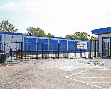 Storage Units for Rent available at 3940 Samuell Blvd, Mesquite, TX 75149