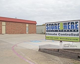 Photo 3 of RightSpace Storage - 3919 East Mckinney Street, Denton, TX