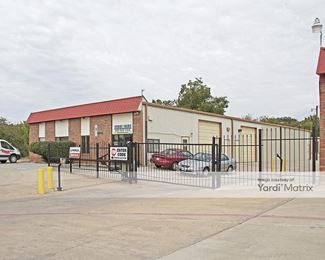 Photo 4 of RightSpace Storage - 3919 East Mckinney Street, Denton, TX