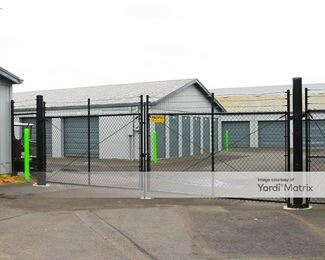Photo 2 of Northwest Self Storage - 5122 SE 26th Avenue, Portland, OR