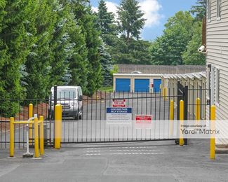 Photo 2 of Cascade Park Self Storage - 16015 SE Cascade Park Drive, Vancouver, WA