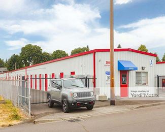 Photo 4 of Devon Self Storage - 2900 Kauffman Avenue, Vancouver, WA