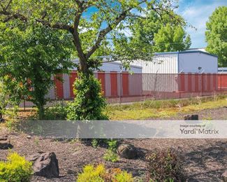 Photo 4 of Additional Self Storage - 11000 NE Burton Road, Vancouver, WA