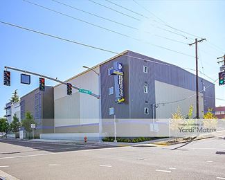 Photo 2 of West Coast Self-Storage - 4970 SE 16th Avenue, Portland, OR
