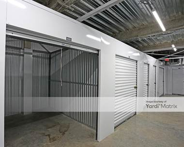 Storage Units for Rent available at 685 SE Division Place, Portland, OR 97202