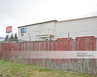 Photo 3 of Public Storage - 23439 Pacific Hwy South, Kent, WA