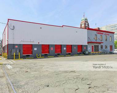 Storage Units for Rent available at 2400 1st Avenue South, Seattle, WA 98134