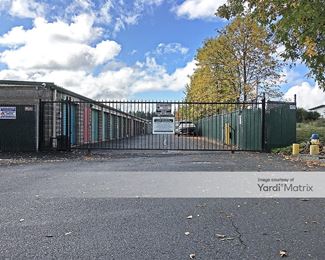 Photo 2 of Sherlock Self Storage - 21601 West Bostian Road, Woodinville, WA