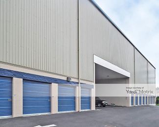 Photo 2 of West Coast Self-Storage - 14535 Bothell Way NE, Shoreline, WA
