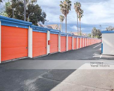 Storage Units for Rent available at 2950 Bear Street, Costa Mesa, CA 92626