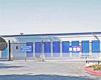 Photo 2 of Mini U Storage - 600 West Dyer Road, Santa Ana, CA