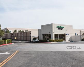 Photo 2 of Extra Space Storage - 66 Tesla, Irvine, CA