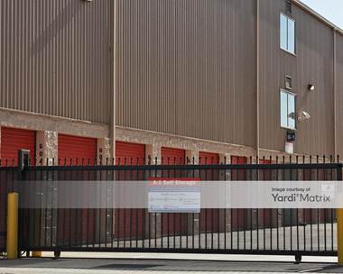 Storage Units for Rent available at 420 East Lambert Road, La Habra, CA 90631