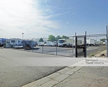 Storage Units for Rent available at 1611 Parkway Loop, Tustin, CA 92780