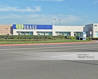 Photo 2 of Dale Street Self Storage - 6000 Dale Street, Buena Park, CA