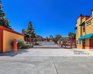 Photo 6 of Acorn Self Storage - 5205 Railroad Avenue, Pittsburg, CA