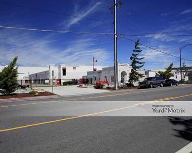Storage Units for Rent available at 586 Stockton Avenue, San Jose, CA 95126