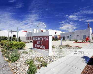 Storage Units for Rent available at 586 Stockton Avenue, San Jose, CA 95126