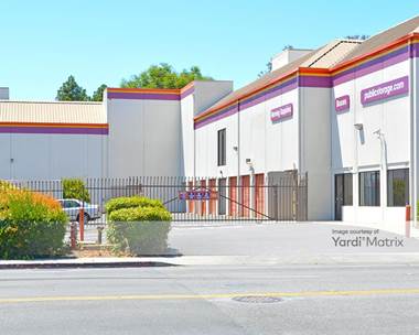 Storage Units for Rent available at 830 North Rengstorff Avenue, Mountain View, CA 94043