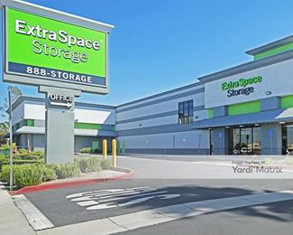 Photo 2 of Extra Space Storage - 8150 East Wardlow Road, Long Beach, CA
