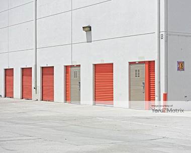 Storage Units for Rent available at 240 East Whittier Blvd, Montebello, CA 90640