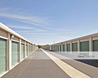Photo 3 of Extra Space Storage - 1960 South San Dimas Canyon Road, La Verne, CA
