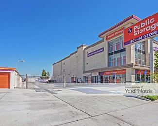 Photo 4 of Public Storage - 4140 Cherry Avenue, Long Beach , CA
