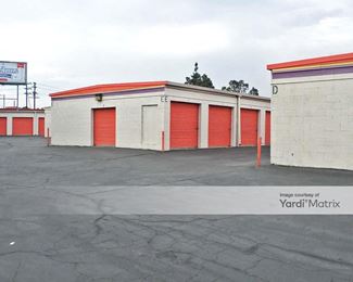 Photo 3 of Public Storage - 9036 Glenoaks Blvd, Sun Valley, CA