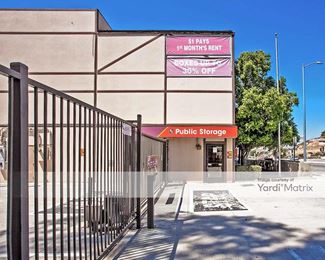 Photo 3 of Public Storage - 10400 Sunland Blvd, Sunland, CA