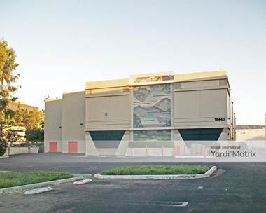Storage Units for Rent available at 18440 Burbank Blvd, Tarzana, CA 91356