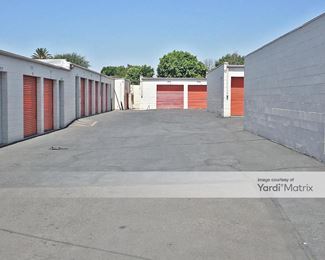 Photo 2 of Public Storage - 13333 Osborne Street, Arleta, CA