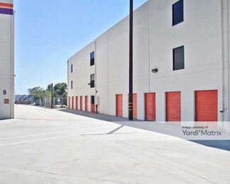 Photo 3 of Public Storage - 7521 North San Fernando Road, Burbank, CA