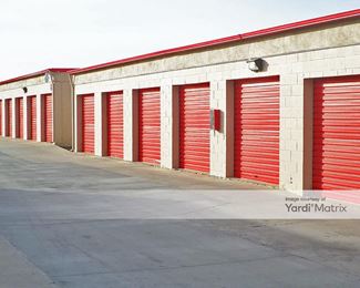 Photo 2 of SecurCare Self Storage - 37909 10th Street East, Palmdale, CA
